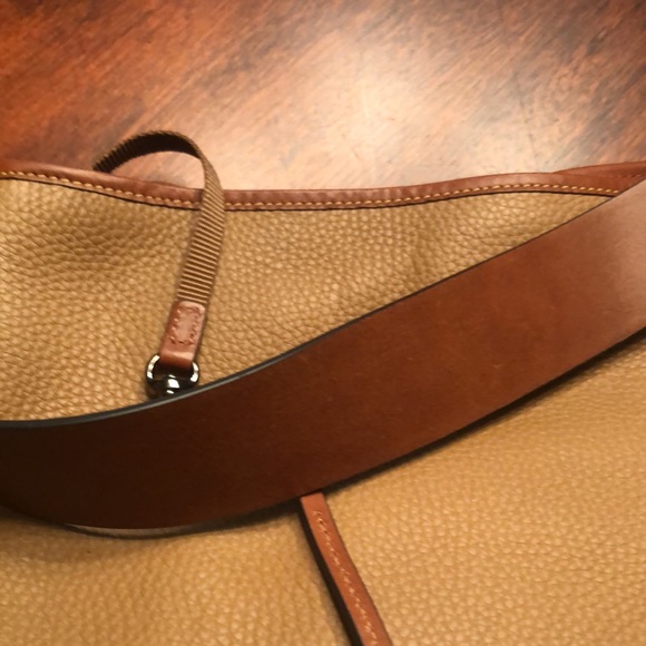 Dooney oversized bag - Picture 3 of 8